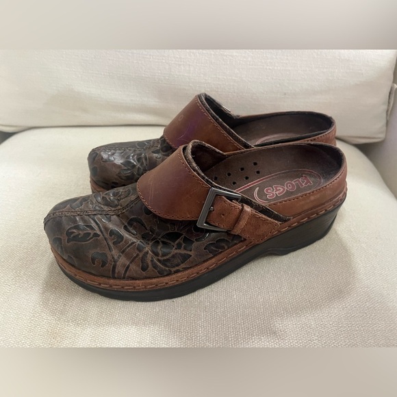 Vintage KLOGS Leather Floral Boho Buckle Slip On Clogs Mules Size 7.5 - Picture 2 of 6